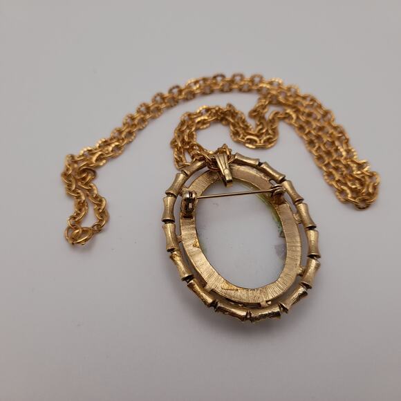 Vintage Renaissance Oval Brooch Pendent Necklace, 1950s, Collectible Jewelry - Picture 9 of 9